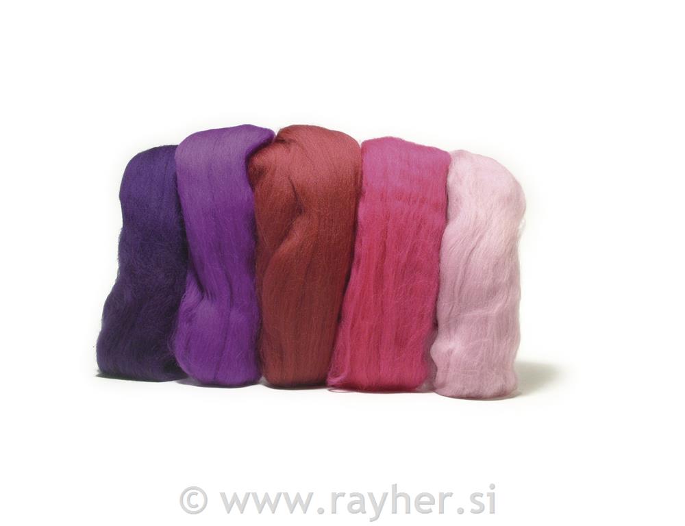 Merion roving tuft, super smooth, pink c