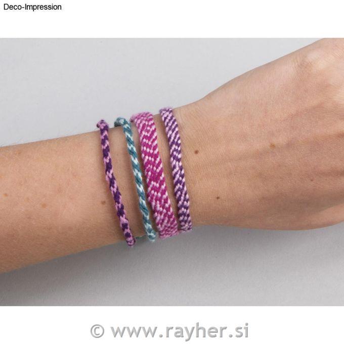 Kumihimo plates, 9,5x9,5 cm, 24 pieces