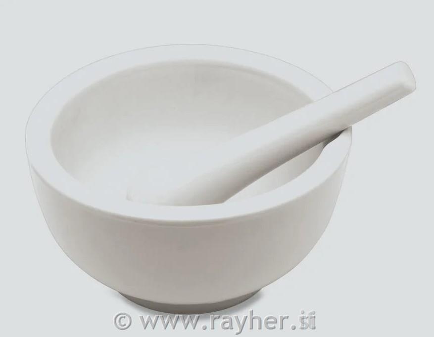 Terilnik iz porcelana 15 cm