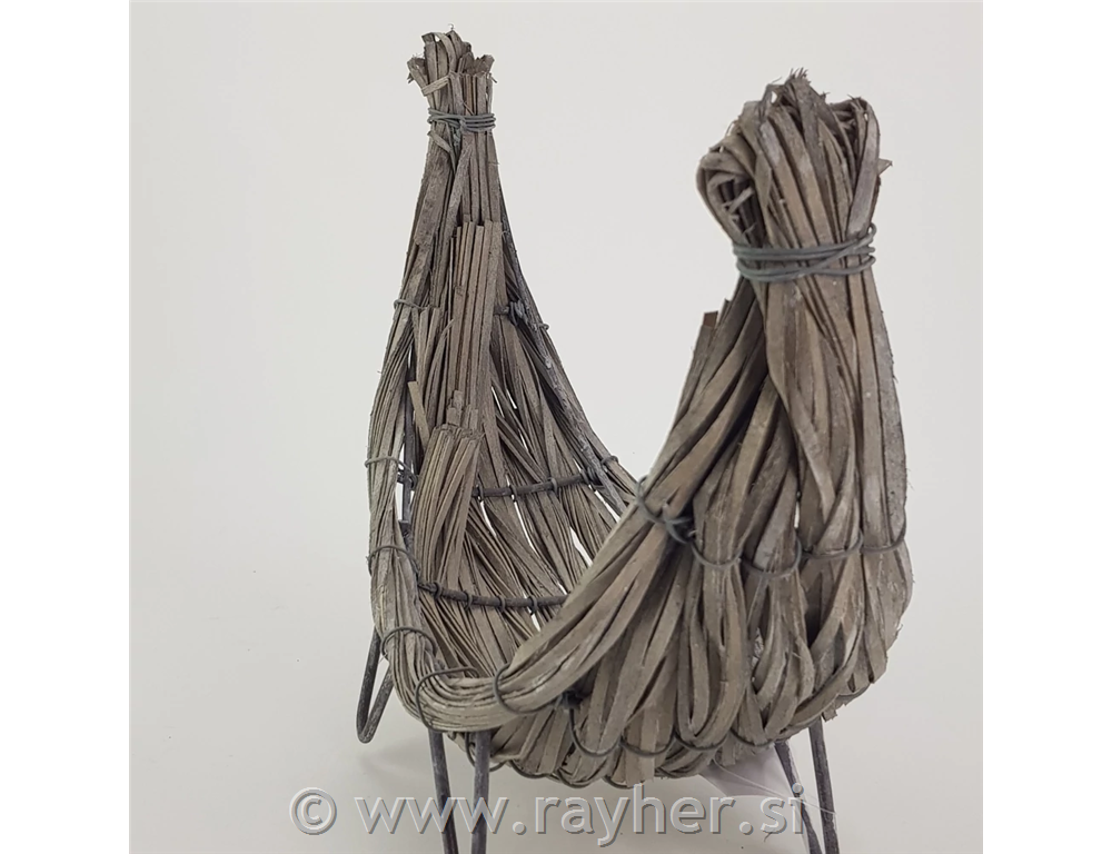 Pleten čoln za dekoracijo na kovinskem okvirju