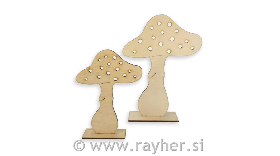 Leseni okras Mušnici s podstavkom set 2