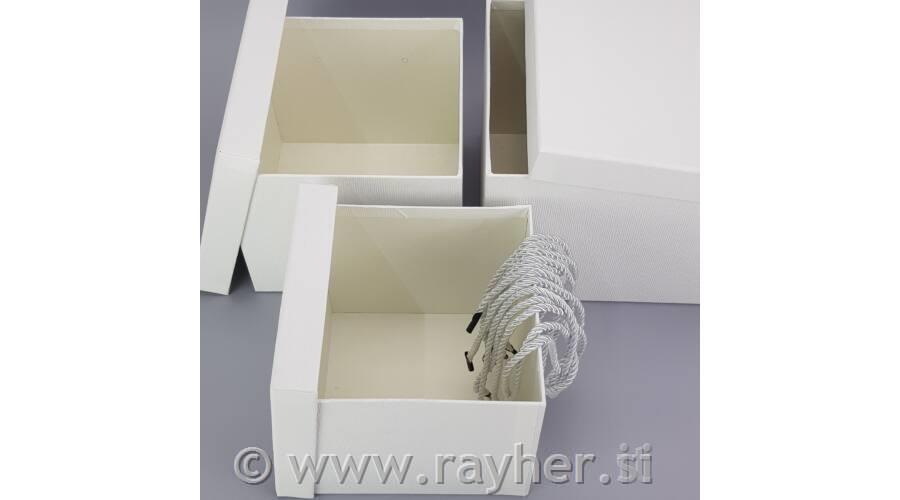 Darilna škatla kocka bela, L, 22x22cm, 1 kos