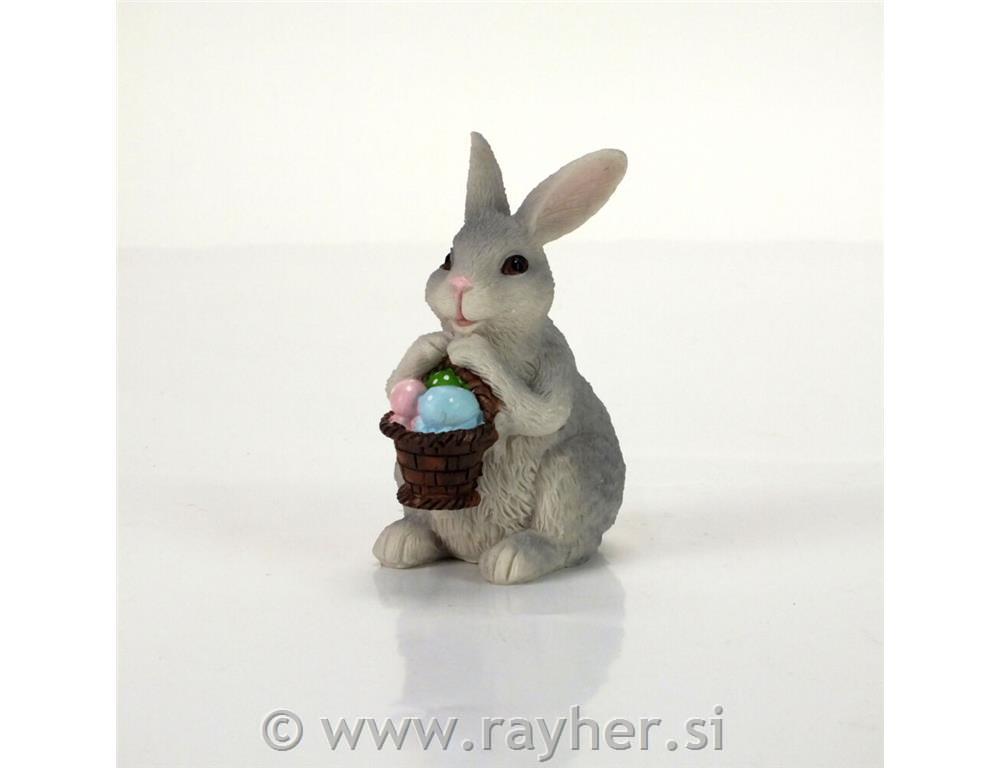 Zajček siv, s košarico