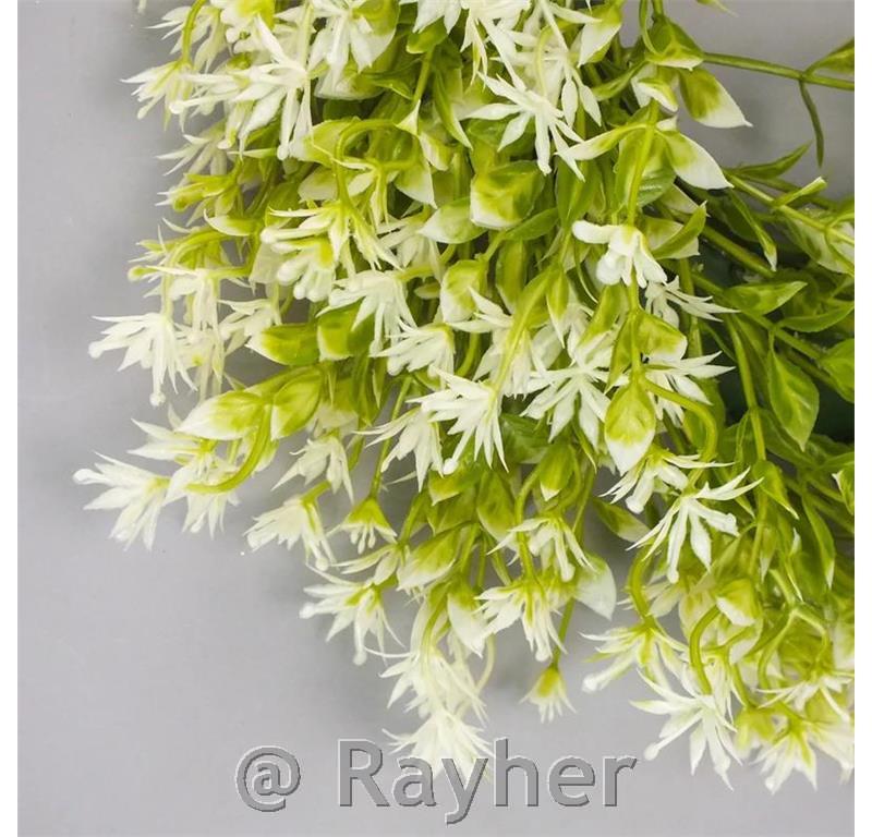 Venec z belimi cvetovi, 33cm