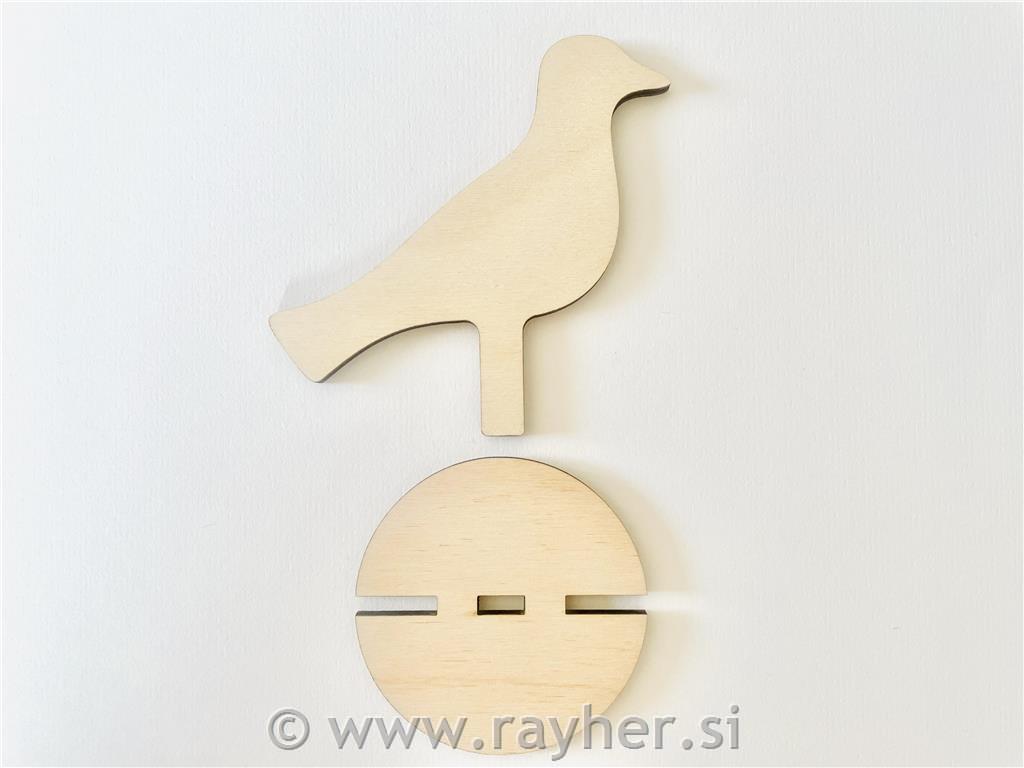 Ptiček, lesena oblika, v: 6,5 cm d: 6 cm