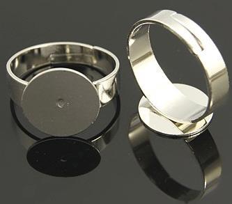 PRSTAN S PLOŠČICO, PLATINA,