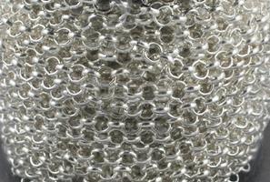 VERIŽICA PLATINASTE BARVE