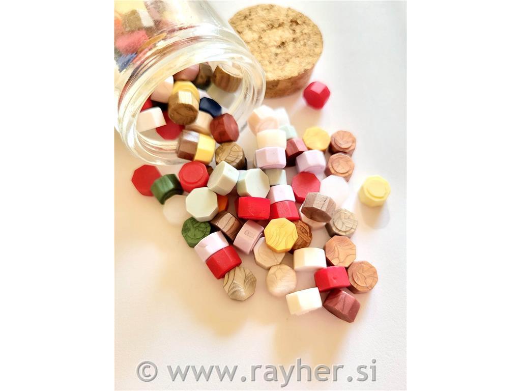 Sealing wax with wick