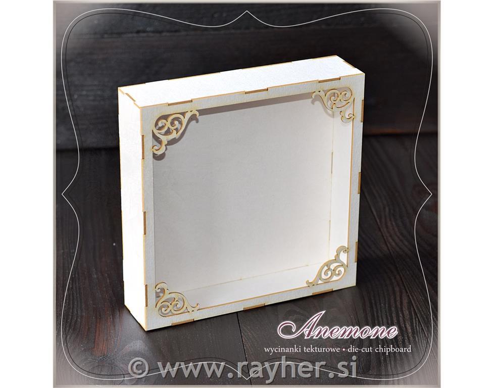 IZREZ IZ LEPENKE, ŠKATLA Z DEKO ROBOM