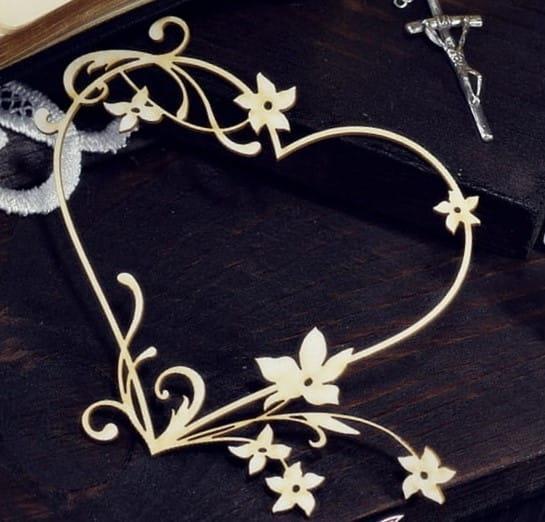 IZREZ IZ LEPENKE, OKVIR SRCE CVETLIČNI