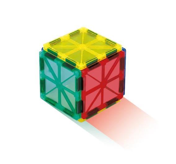 3D magnetni konstruktor