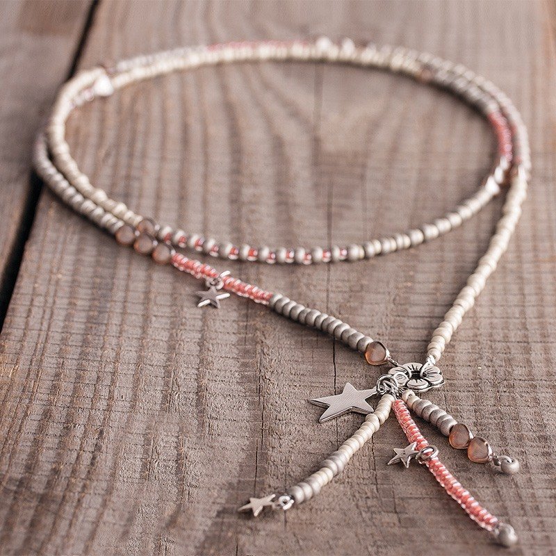 NAKIT V NEŽNIH TONIH