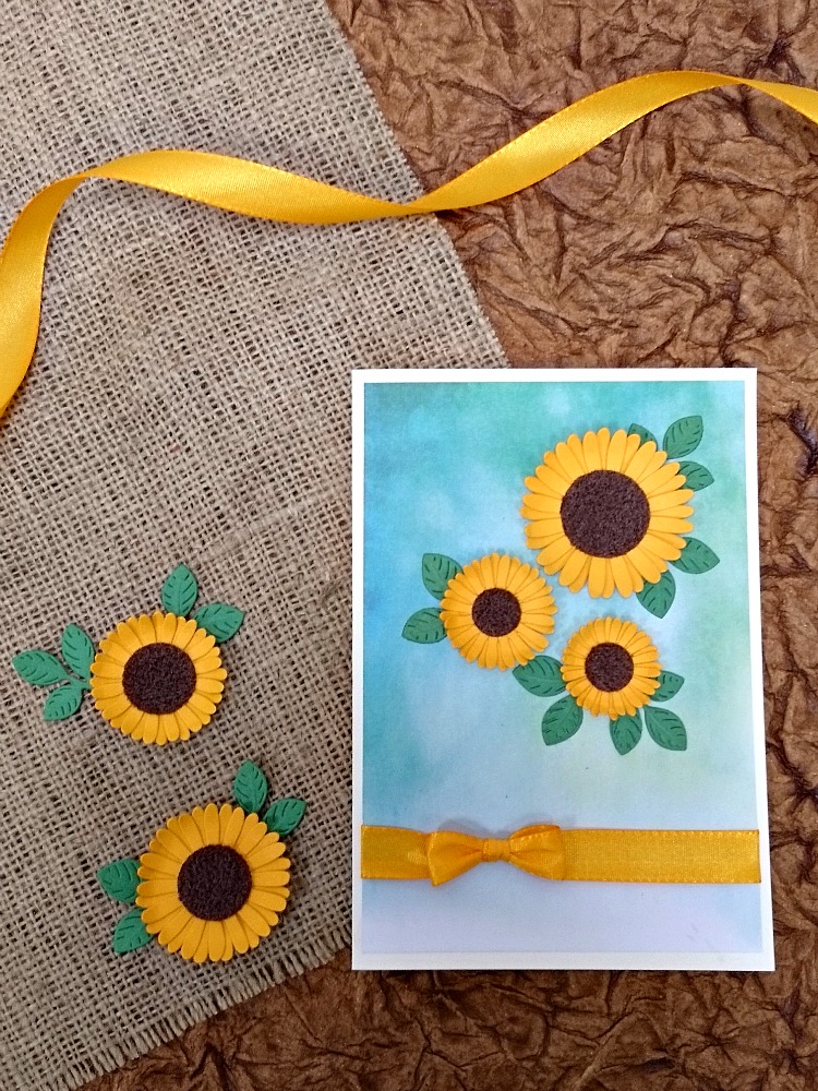 VOŠČILNICA S SONČNICAMI