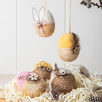 JAJČKA S FILCEM IN VRVICO