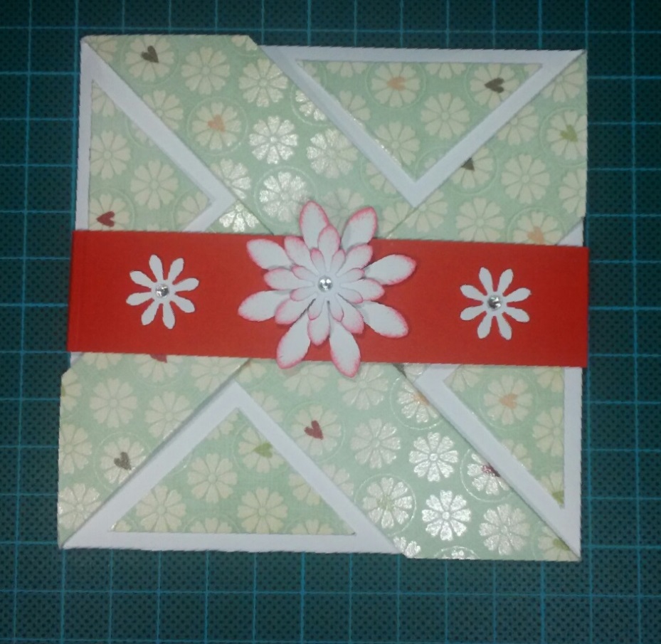 VOŠČILNICA: ZLOŽENA VETRNICA