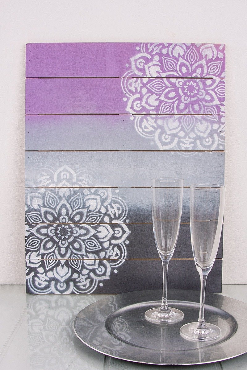 LESENA PLOŠČA Z MANDALO