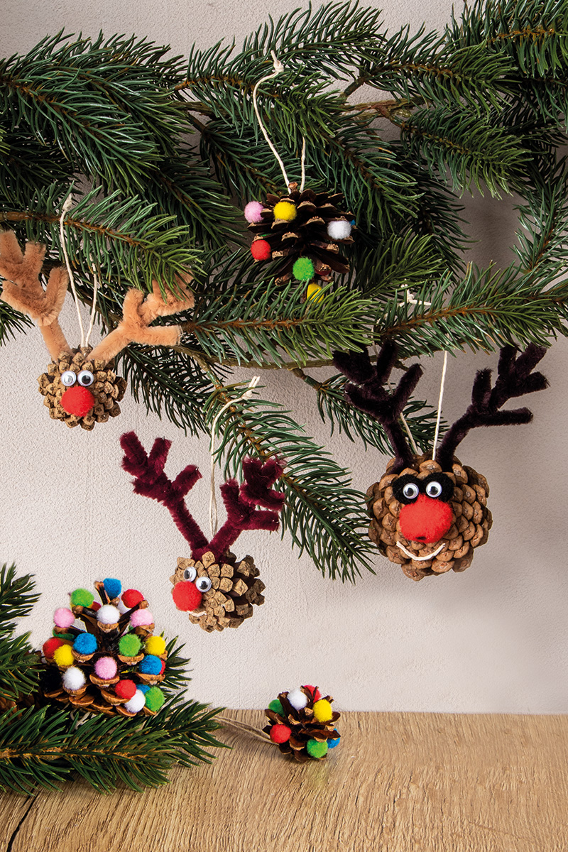 JELENČEK IN SMREKA IZ BOROVEGA STORŽA